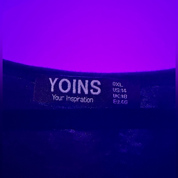 Beetlejuice Cold Shoulder Sleeve Top XL - Picture 5 of 5